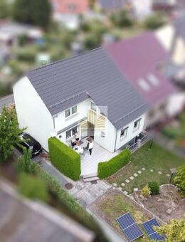 Kleine Oase mit reichlich Wohnfläche in Weissenfels zu erwerben - Weißenfels