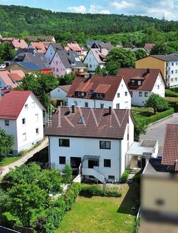 Doppelhaushälfte mit Gartenparadies in Reutlingen - Sondelfingen. - Reutlingen