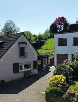 Sanierungsbedürftiges Einfamilienhaus in zweiter Reihe! - Otterberg
