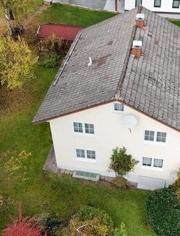 Gepflegtes Zweifamilienhaus in guter Lage in Spiegelau - sofort frei! - Spiegelau