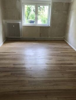 Öffentlich geförderte Wohnung, 3 ZKB in Saarbrücken (St. Arnual), Stockenbruch 10 - Saarbrücken