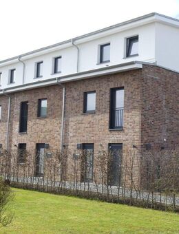 Reihenmittelhaus auf 3 Ebenen in Drochtersen - Drochtersen