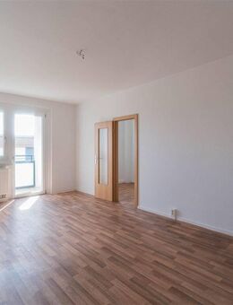 Helle 2 Zimmerwohnung in Zentrumsnähe - Chemnitz