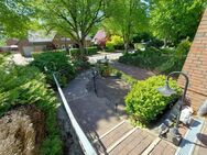 Schmuckes Einfamilienhaus mit Balkon, Garage und Garten im Luftkurort Burg (Dithmarschen) - Burg (Dithmarschen)