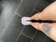 Ich biete getragene socken und strumpfhose aus Nylon an getragen - Saarbrücken