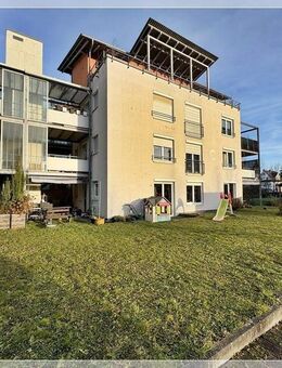 Exklusives Wohnen: Haus-im-Haus mit Terrassen, Balkon & großem Garten - Schorndorf (Baden-Württemberg)