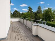 Modernisierte Maisonette-Wohnung mit großer Dachterrasse - Berlin