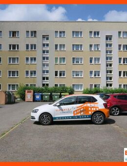 Komplett sanierte Wohnung im Grünen // West-Balkon // Tageslichtbad mit Wanne // Ruhige Lage! - Gera