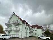 freundliche 2-R-Whg. - großes Wohzimmer, offene Küche und Balkon! - Weißenfels