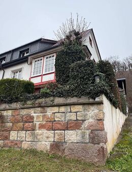 Doppelhaushälfte mit wundervoller Aussicht - Helsa