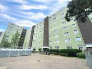 Großzügige 4-Zimmer-Wohnung mit Balkon und neuem Bad - Düsseldorf