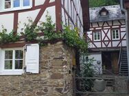 *** Zwei Häuser zu einem Preis in traumhafter Lage im Ehrenburgertal *** - Brodenbach