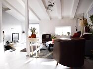 Dachgeschosswohnung mit Blick über die Dächer von Schwerin - Schwerin