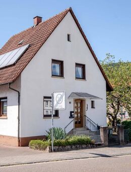 Gemütliches Einfamilienhaus für die kleine Familie in zentraler Lage - Annweiler (Trifels)