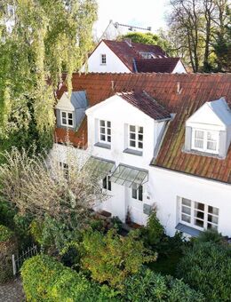 Seltene Gelegenheit - 2 historische Bleicherhäuser in beliebter Wohnlage von Hamburg-Winterhude! - Hamburg