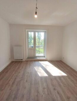 +Energieeffizientes Wohnen+ Zweiraumwohnung mit Balkon+ - Merseburg