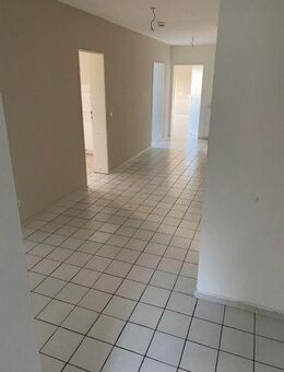 Helle, gemütliche 4 Zimmer Wohnung in Barsinghausen zu vermieten - Barsinghausen
