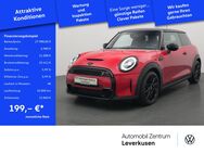 MINI Cooper S, Classic Trim, Jahr 2023 - Leverkusen