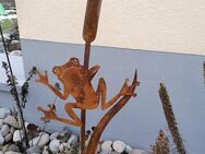 Gartenstecker Teich "Frosch an Schilf" Edelrost - Kraftisried