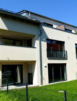 Neubau/Erstbezug, W Nr. 6 im DG, 2 Zimmer, - Dachterrasse + Einbauküche - - Waldkraiburg