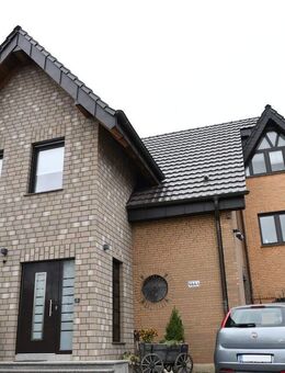 Hochwertige Wohnung mit eigenem Garten - Neuss