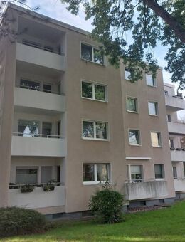 ** Modernisierte 71 m² 3,5 Zimmer Eigentumswohnung in ruhiger Wohnanlage ** - Essen