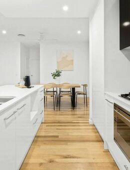 Neubau* Licht und klare Linien prägen das Ambiente. Schöne 2-Zimmer Wohnung mit Terrasse und Lift. - Lörrach