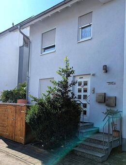 "Wohnhaus mit zwei Wohneinheiten: 2-Zi.-Wohnung im EG und 5-Zi.-Maisonette im OG- u. DG + Dachspitz" - Endingen (Kaiserstuhl)