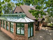 Einzigartiges Architektenhaus mit Wintergarten-Oase - Wohnen und Arbeiten unter einem Dach in Kaarst - Kaarst