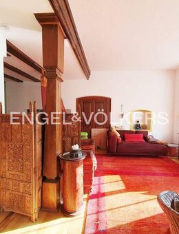 Wohnen im Kulturdenkmal . Concierge-Wohnung im Wasserschloss Poltringen - Ammerbuch