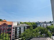 Penthouse im ERSTBEZUG in Zentraler City West Lage! *EBK / Aufzug / 2 Balkone* - Berlin