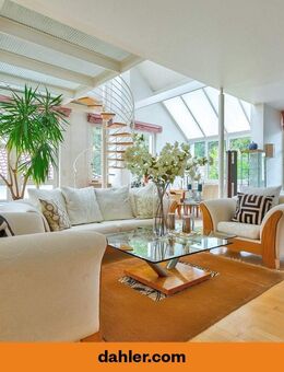 Architektonische Rarität mit beheiztem Pool in beliebter Lage - Berlin