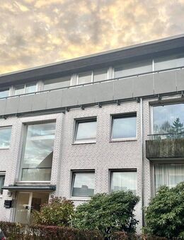 Preisreduzierung: Sonniges Penthouse im schönen Marienthal mit zwei TG-Plätzen - Hamburg