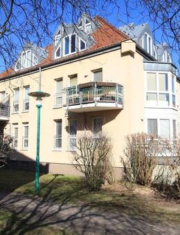 Vermietete 1-Zimmer-Erdgeschosswohnung mit Terrasse und Tiefgaragenstellplatz in ruhiger Wohnlage - Falkensee