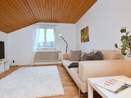Schön möblierte Wohnung mit Gartenmitbenutzung in Stuttgart Botnang - Stuttgart