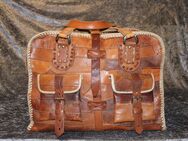 Westerntasche aus Leder / Vintage / Handkoffer / Unikat / Flickenoptik - Zeuthen