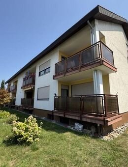 Ideal geschnittene 2-Zimmer-Wohnung mit Loggia und Balkon - Auggen