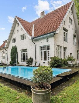 Eine Rarität: Historisches Liebhaberobjekt mit Charme und Geschichte im englischen Landhausstil - Borken