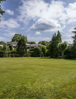 Großzügiger Bungalow mit traumhaftem Garten und Bauplatz! - Schlangenbad