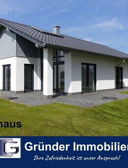 Überaus ansprechender Neubau - Satteldachbungalow in ruhiger Wohnlage - Heede (Niedersachsen)