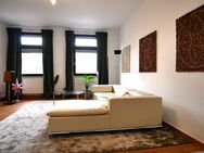 Citynähe - Zentral gelegen! Charmante und sehr helle 4-Zimmer Altbauwohnung (EBK, 4.OG ohne Lift, PKW-Stellplatz) - Nürnberg