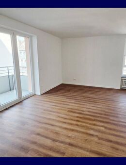 Frisches Wohngefühl! Modernisierte 3-Zimmer-Wohnung! Balkon, neues Bad, neuer Boden, Aufzug - Aachen