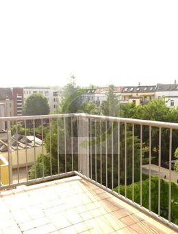 WoHlFüHlEn auf Ihrer neuen DaChTeRaSsE - Zwickau