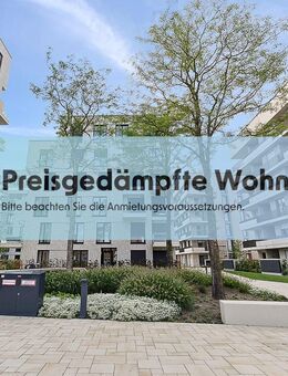 Großzügige 3-Zimmer-Wohnung mit zwei Bädern und sonnigem Balkon (mietpreisgedämpftes wohnen) - Düsseldorf