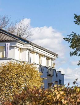 Penthouse mit 4 Balkonen, Aufzug und Tiefgaragenstellplatz in Erlenstegen! - Nürnberg