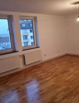 Zentrale, attraktive 2 ZKB Wohnung in Kassel-Zentrum - Kassel