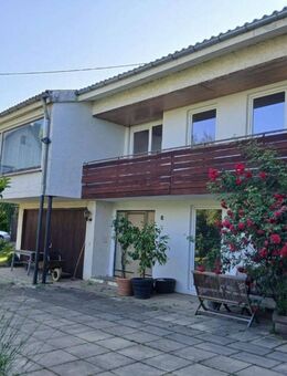 Schönes Haus mit optionaler ELW, Garage und großem Garten - Schwäbisch Gmünd
