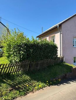 Einfamilienhaus in idyllischer Umgebung mit viel Platz - Hontheim