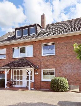 KAPITALANLAGE - Vollvermietetes 4-Familienhaus mit zwei Garagen in Lohne - Lohne (Oldenburg)