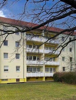 Sonnige 3-Raum-Wohnung mit Balkon - Riesa